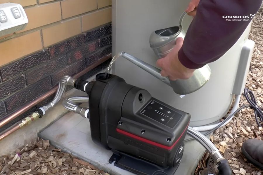 Máy Bơm Tăng Áp Biến Tần Cho Hệ Thống Cấp Nước Dân Dụng